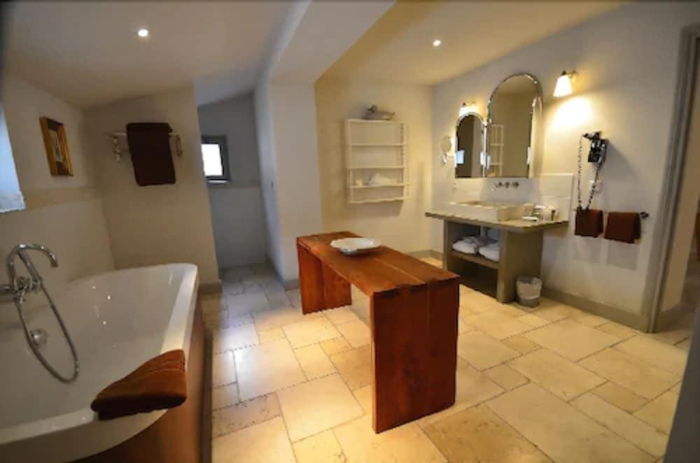 Hotel Baumaniere Les Baux De Provence 外观 照片
