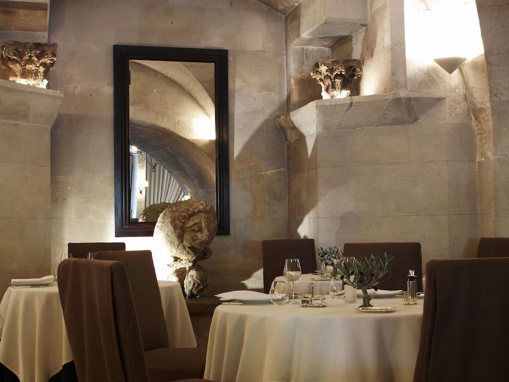 Hotel Baumaniere Les Baux De Provence 外观 照片